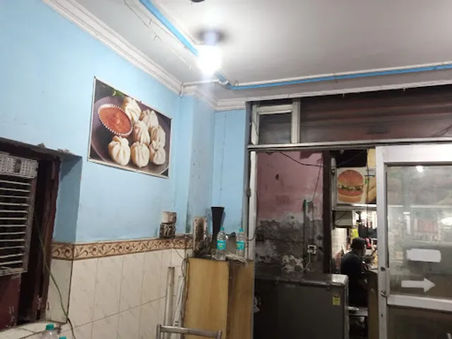 Balaji bhandar chinese fast food point