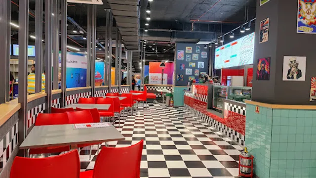 American Diner by Alba