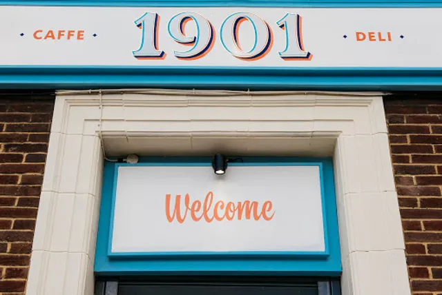 Caffe 1901 Deli, Manors