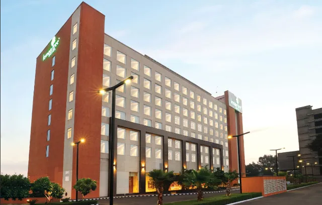 Lemon Tree Hotel, Sohna Road, Sector 68, Gurgaon
