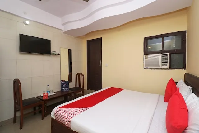 OYO Hotel Gagan