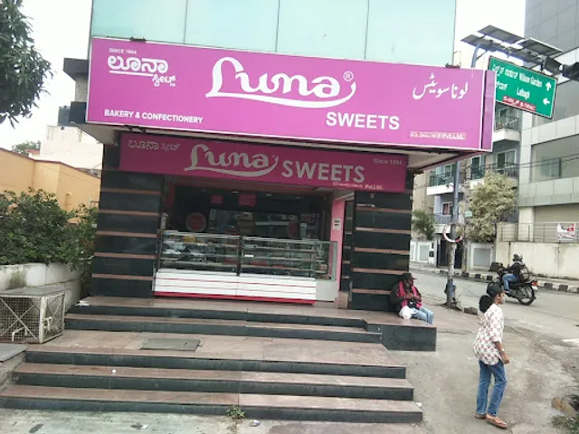 Luna Sweets