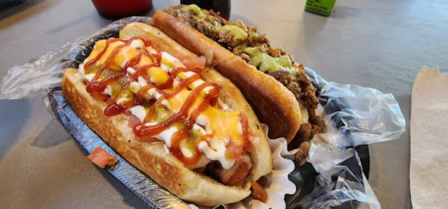 El Sabroso Hot Dogs #4