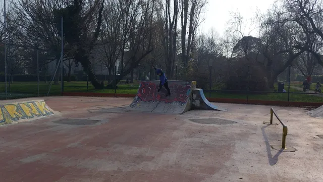 Skatepark Bowl Rimini Parkino