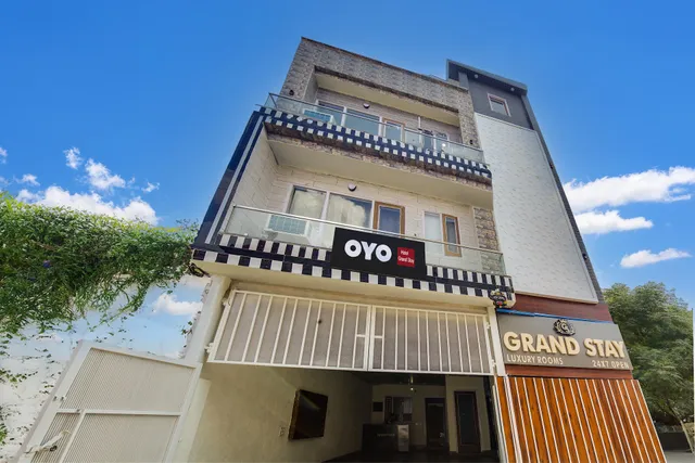 OYO GRAND STAY
