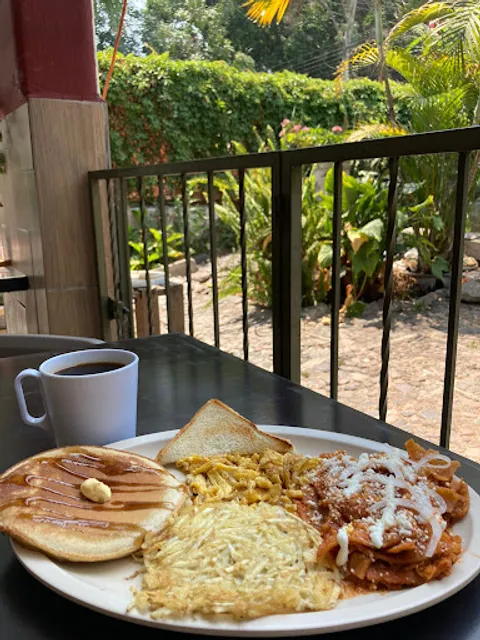 Delitlán tacos y desayunos