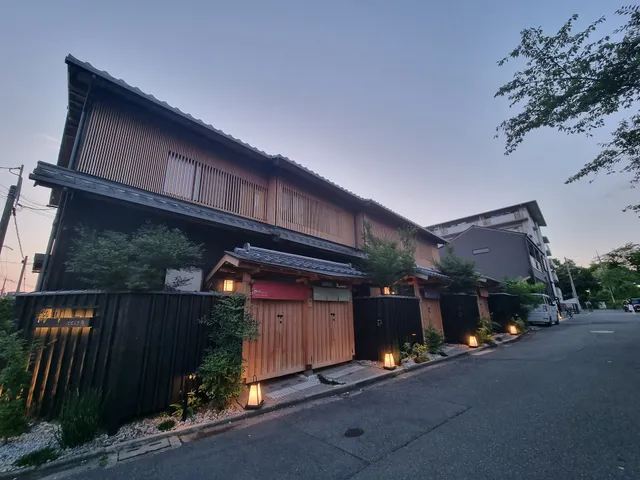 鴨川せせらぎ庵