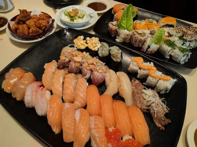 Genki Sushi (Pioneer Centre)