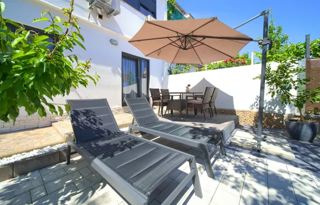 Apartments Sinisa - City of Krk