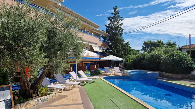 Philoxenia Village Rooms