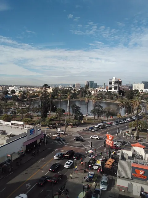 Mac Arthur park shopping center