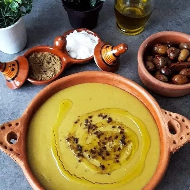 فضاء أقعان للمأكولات التقليدية café restaurant Akian