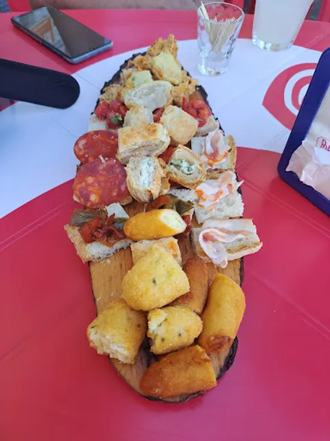 Bar Centrale Dream Cafe