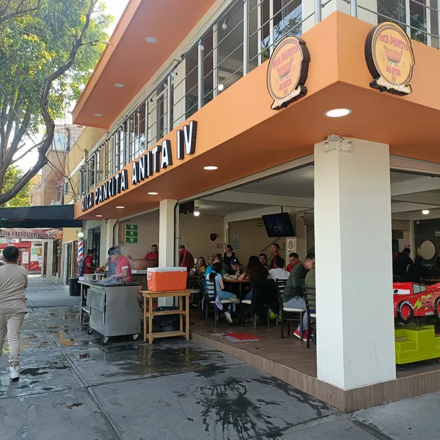 Rica Pancita Anita IV