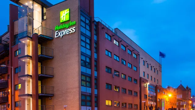 Holiday Inn Express Glasgow - City Ctr Riverside by IHG