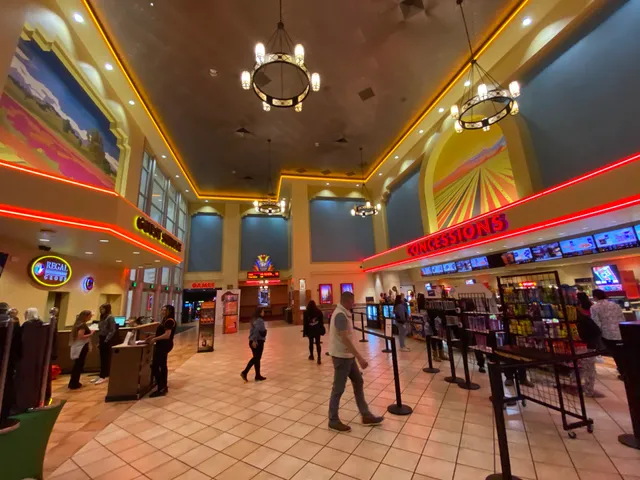 Regal Edwards Santa Maria & RPX