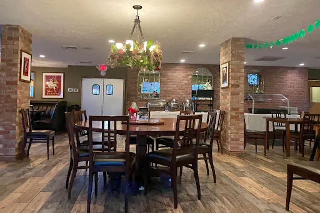 Roma Italian Restaurant (Pizza Roma)