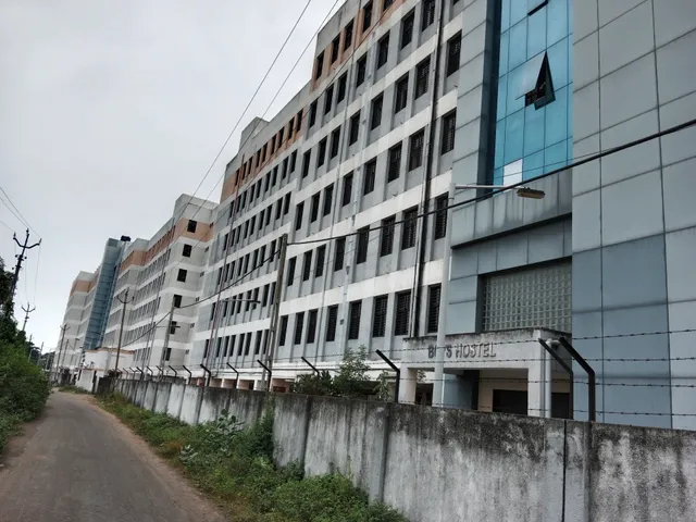 Samras Hostel Bakrol, Anand