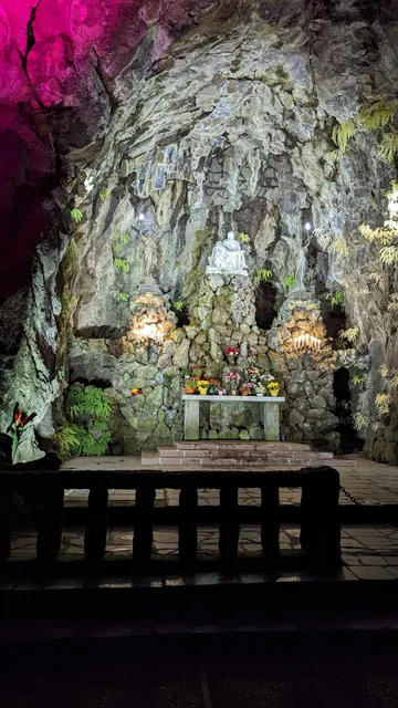 Parking Lot @ The Grotto