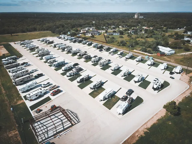 Hwy 71 RV Park and Storage