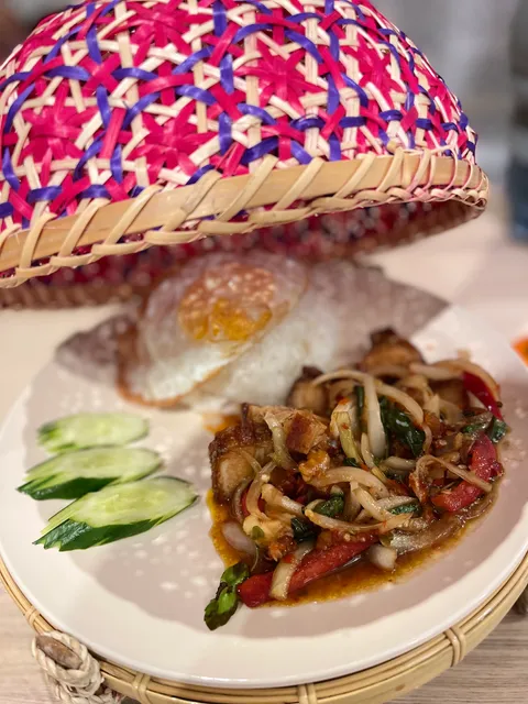 タイ料理レストランサオプータイ(Saw Phu Thai)