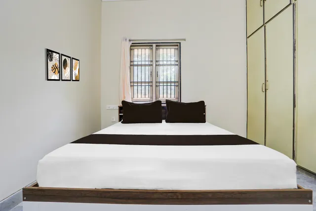 Hotel O M.P GUEST INN