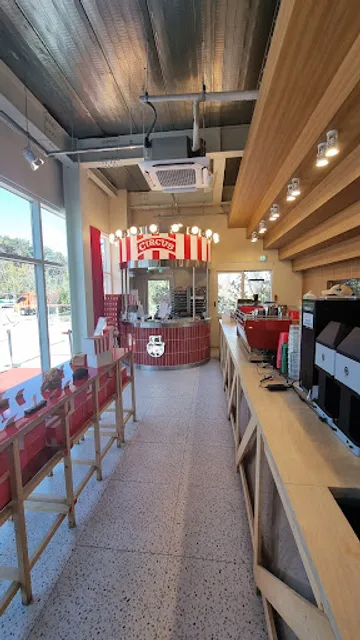 Hong Cheol Book Bread Gimhae CIRCUS