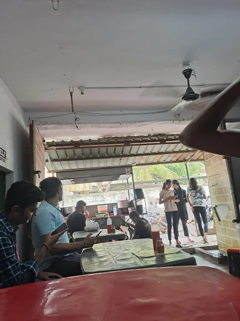 Mehul's Aloopuri, Khawsa & Fast Food