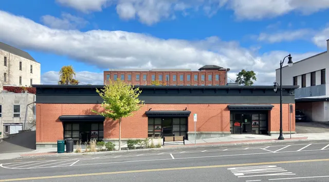 The International Museum of Dinnerware Design