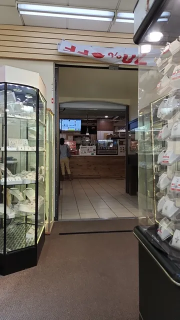 Golden Leaf Jeweller Ltd