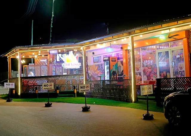 The Kings Sports Bar & Grill