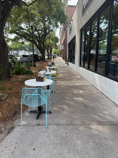 Biscuit Belly - Summerville