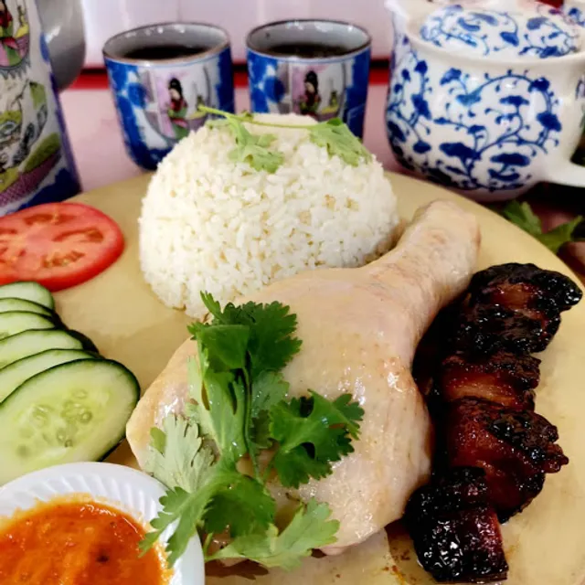 Tong Shin Hainanese Chicken Rice