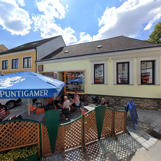 Bäckerei Gerald Schneider - Bäckerei mit Café - Eck Cafe