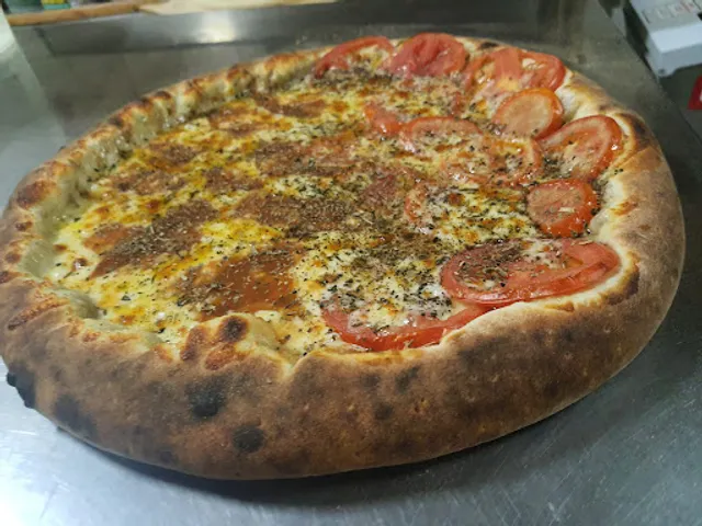 Cia Fábrica das Pizzas