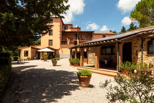 Agriturismo "Il Belvedere Country houses"