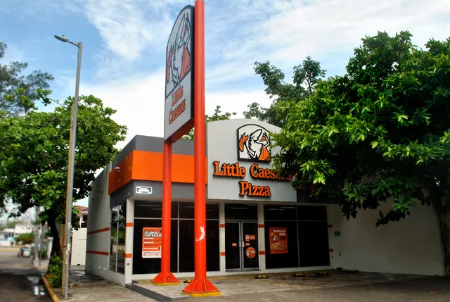 Little Caesars Pizza