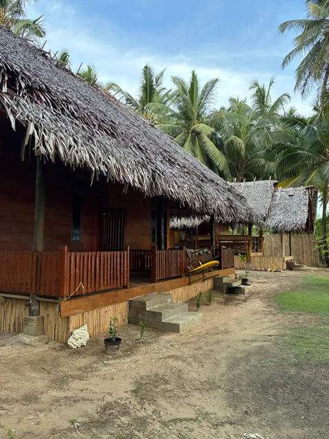 Sunsetlodge_mentawai