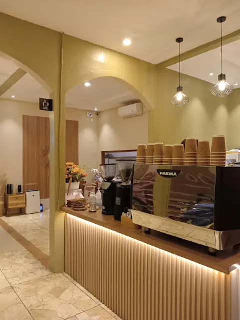 Literica Resto & Cafe