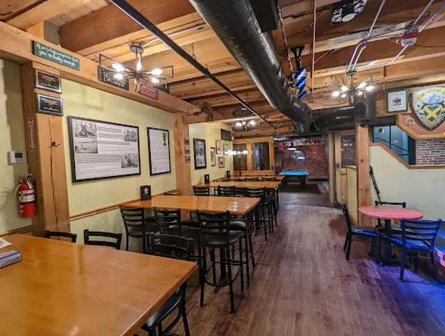 Cara Irish Pub & Restaurant