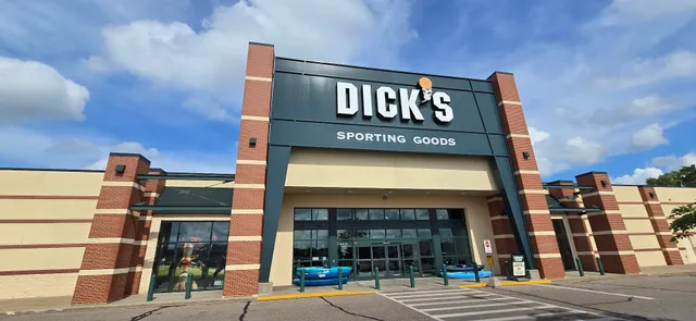 DICK'S Sporting Goods