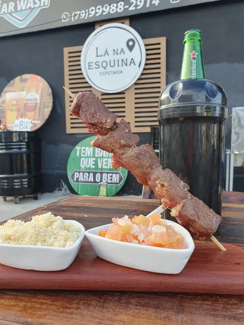 Lá na Esquina espetaria