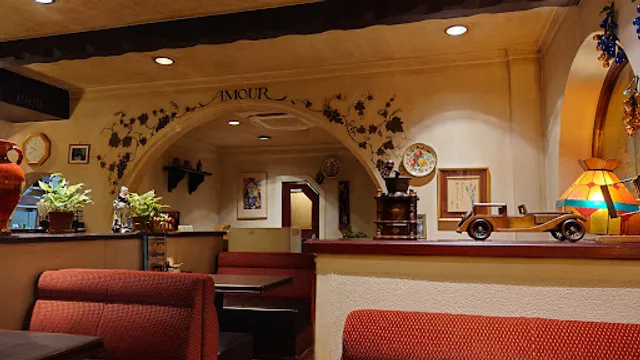 カフェレストアムール