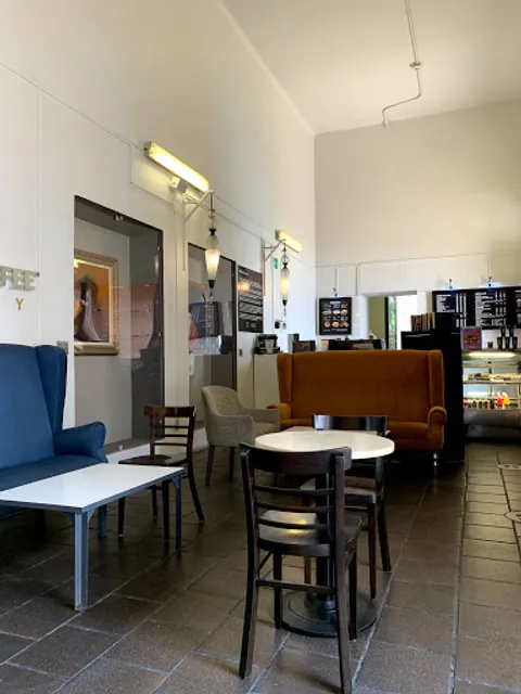 Black Coffee Gallery Cabañas