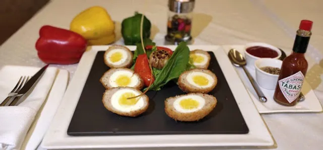 Paatra - Best 5 Star Buffet Dinner in Delhi