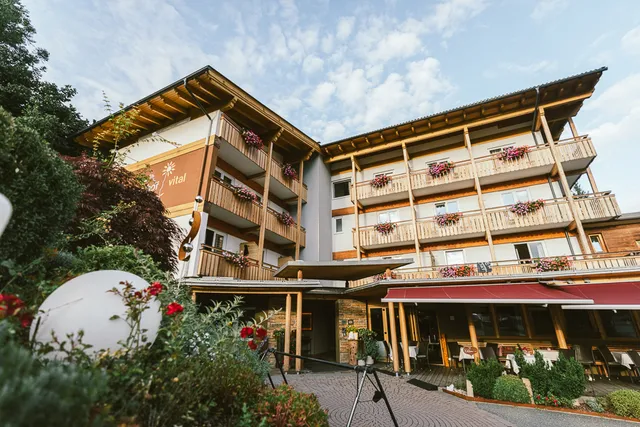 Hotel Arlbergerhof Vital am Weißensee