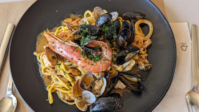 Kza Gourmande Restaurant