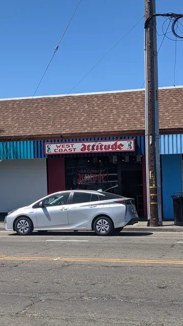 West Coast Attítude