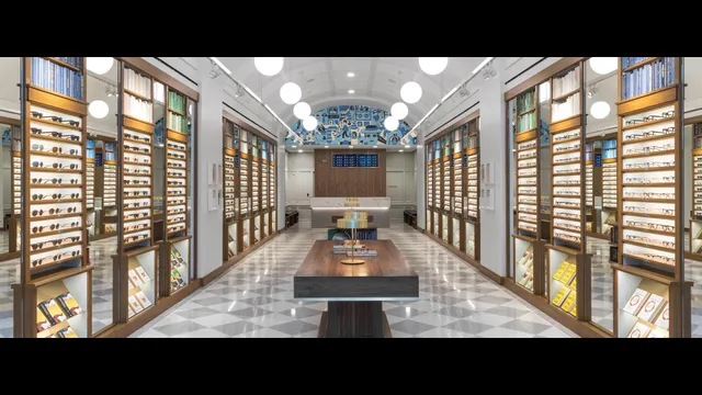 Warby Parker Walnut St.