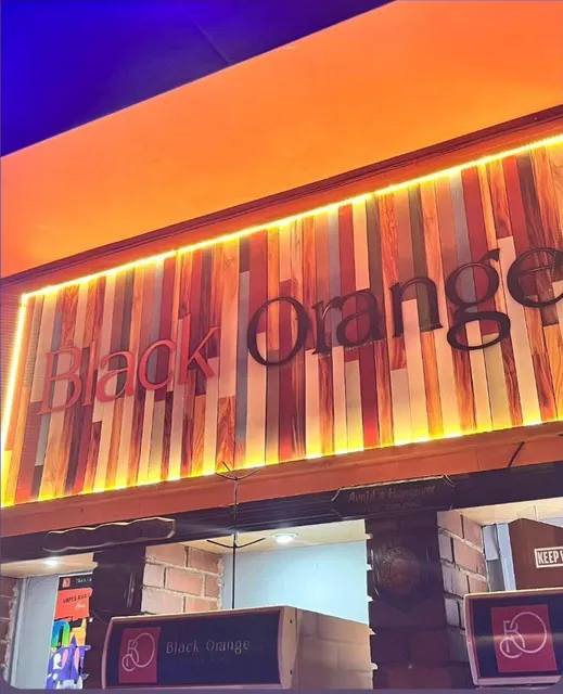 Black Orange Lounge & Bar